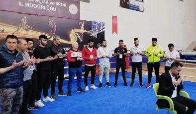 Atatürk ve Türk Gençliği Muay Thai Şampiyonası gerçekleştirildi