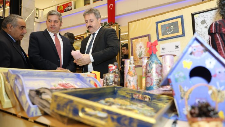 Başkan Palancıoğlu, El Sanatları Sergisini Gezdi