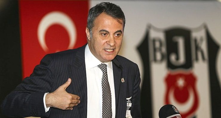 Beşiktaş’ta istifa depremi!