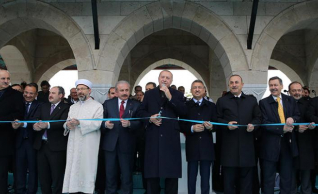 Cumhurbaşkanı Erdoğan: Camilerin Süsü Cemaatidir, Özellikle De Gençlerdir