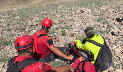 Erciyes de tırmanış yapan bir kişi düşerek yaralandı