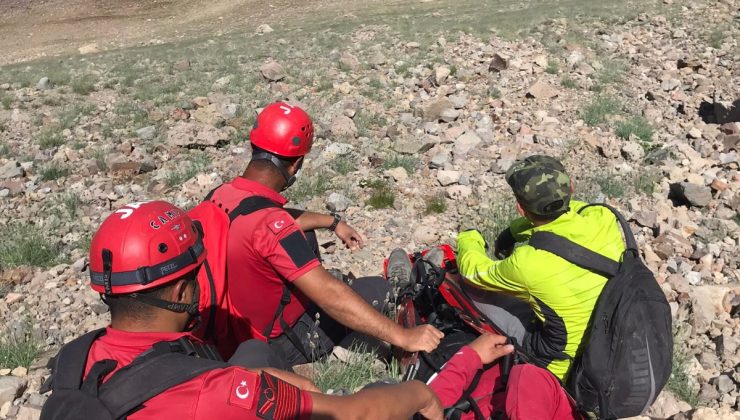 Erciyes de tırmanış yapan bir kişi düşerek yaralandı