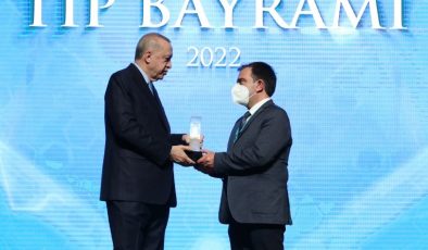 ERÜ’ye Cumhurbaşkanı Erdoğan’dan ödül