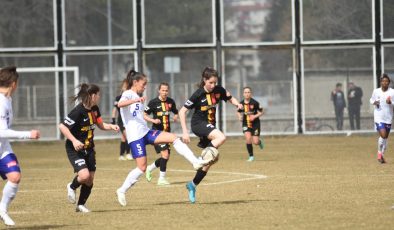 Kayseri Kadın FK, Adana deplasmanına gidecek