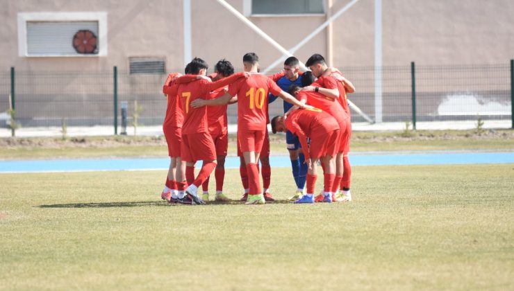Kayserispor U19 galibiyeti unuttu