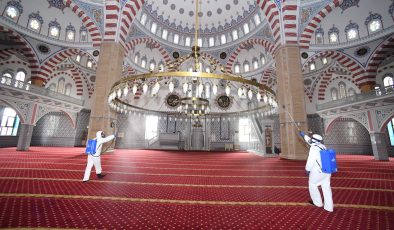 Konya Büyükşehir’den Camilere Hijyen Desteği