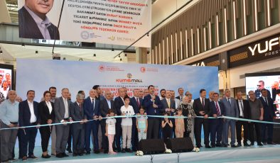 Kumsmall AVM’nin Resmi Açılışını Cumhurbaşkanı Erdoğan Yaptı