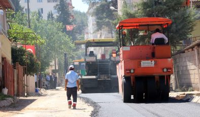 Menderes Mahallesi asfalt çalışmaları