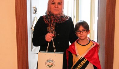 Talas Belediye Başkanı Mustafa Yalçın,şehit ve gazilerin bayramlarını tebrik ett