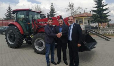 Tomarza Belediyesi iş makinası aldı