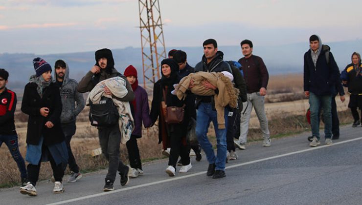 Türkiye’nin Suriyelilere Avrupa kapılarını açma kararı sonrası Suriyeliler harekete geçti!