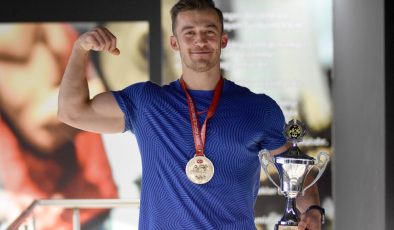 Tufan Almacı vücut geliştirmede Türkiye Şampiyonu oldu
