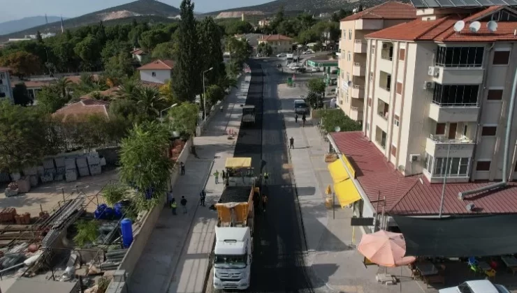 Muğla’da Yatağan Mehmet Özcan Caddesi asfaltlandı