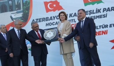 Azerbaycan Kardeşlik Parkı ve İsa Pınarı açıldı, Şuşa Kültür Evi’nin temeli atıldı
