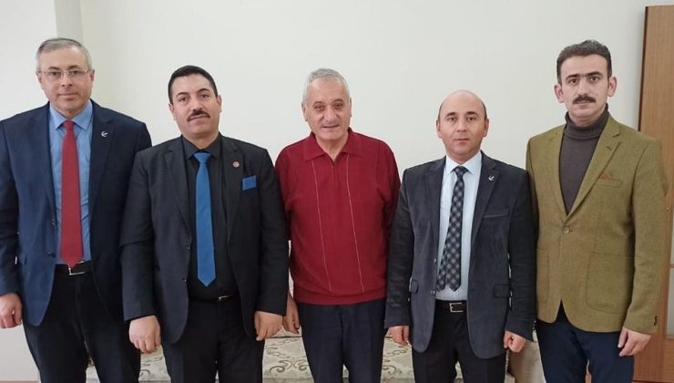 YRP İlçe Başkanlarından AKP’li eski Belediye Başkanına ziyaret