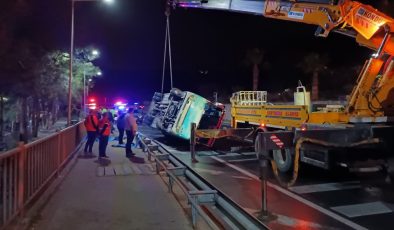Kestelspor otobüsü kaza yaptı 14 yaralı
