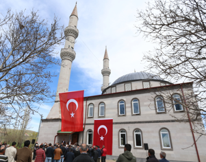 Sarıoğlan Muratbeyli Mahallesi Camii açıldı
