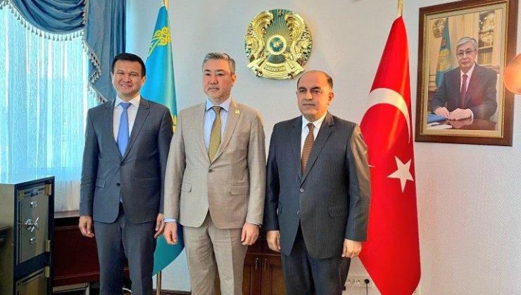 Kazakistan Büyükelçisi’ne Ziyaret