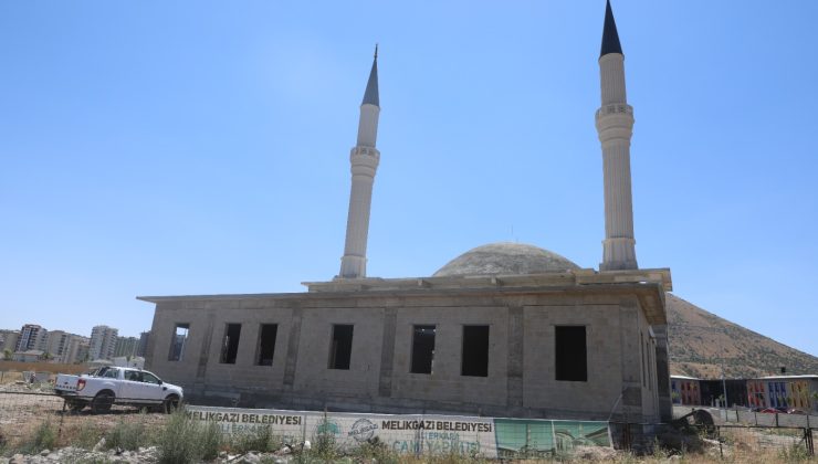 Ali Erkara Cami’nin Yapımı Devam Ediyor