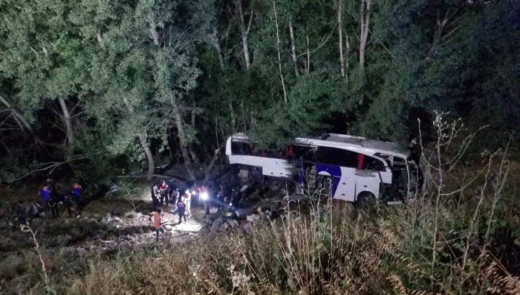 Yozgat da otobüs devrildi; 12 ölü