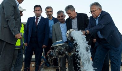 Başkan Büyükkılıç, Erciyes’te Sıcak Suyun Vanasını Açtı