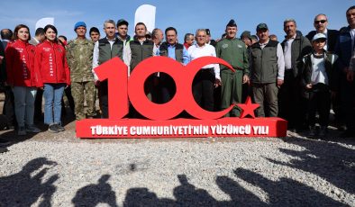 100’üncü Yıl Cumhuriyet Ormanı Fidan Dikme Programı yapıldı