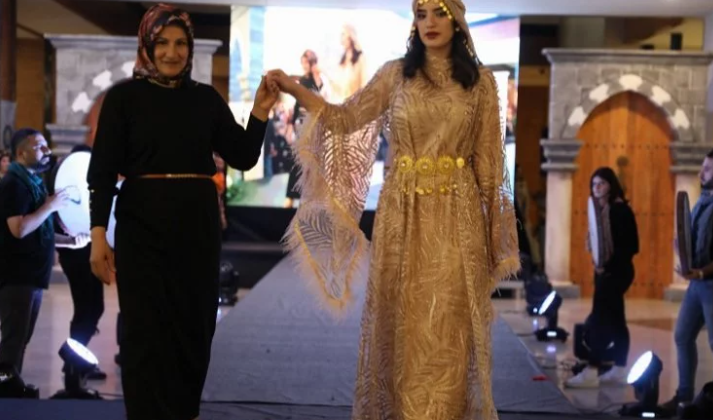 Moda tasarımcıları Diyarbakır’da yarıştı