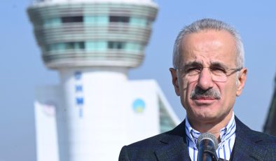 Bakan Uraloğlu: “Erciyes ve Kapadokya turizmine yeni soluk”