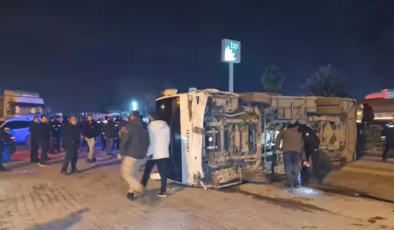 Hatay’da çevik kuvvet otobüsü devrildi: 10 yaralı