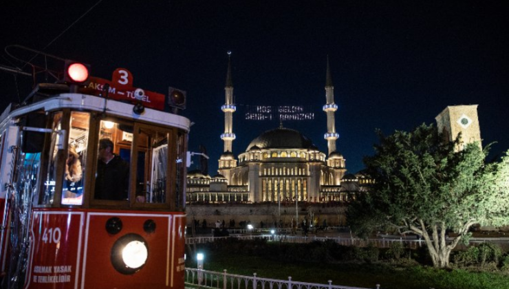 İstanbul Taksim Camii Ramazan’a hazır