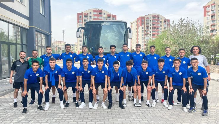 Talasgücü Belediyespor U18 takımı Sivas’ta