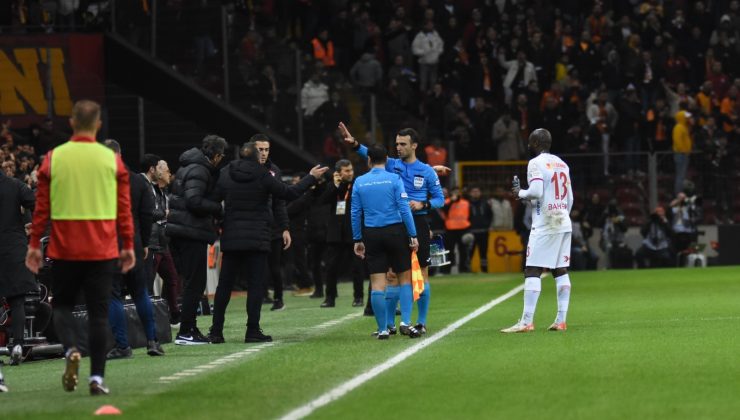 Kayserispor – Fatih Karagümrük maçını Atilla Karaoğlan yönetecek